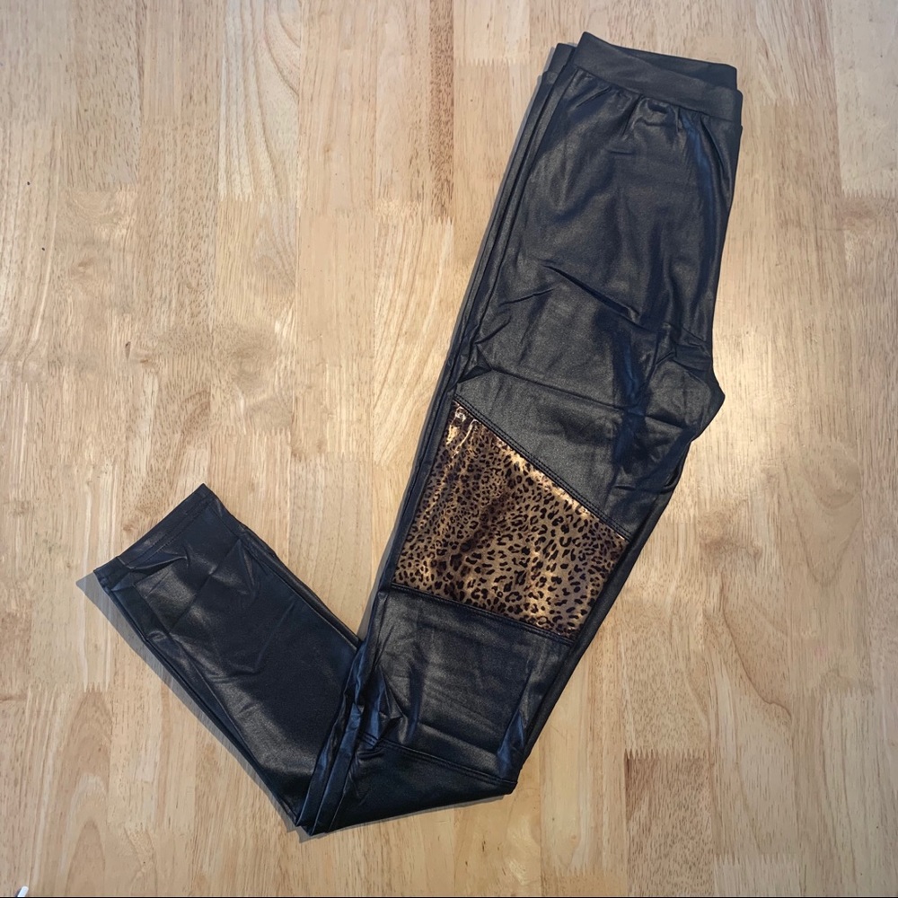 Sexy Faux Leather skinny stretchy leggings NWT